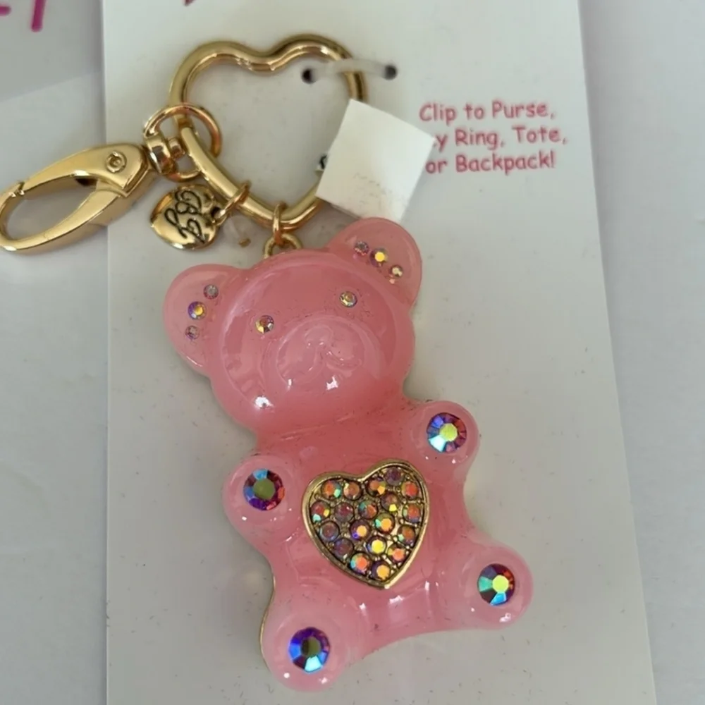 🩷▪️Betsey Johnson▪️ Crystal Giant Pink  Gummy Bear Handbag Charm